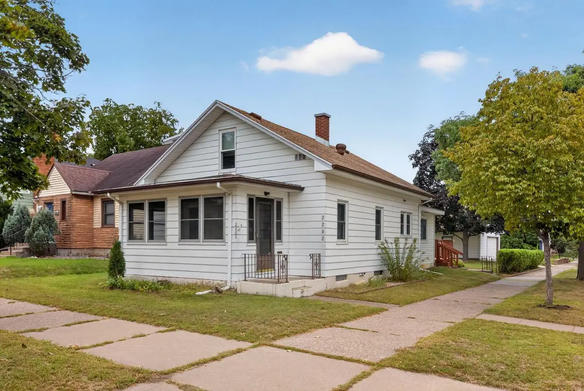 2202 Winnebago STREET, La Crosse, WI 54601 - #1