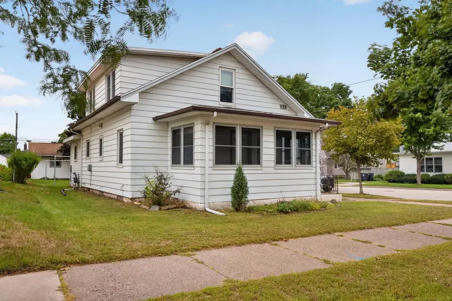 2202 Winnebago STREET, La Crosse, WI 54601 - #2
