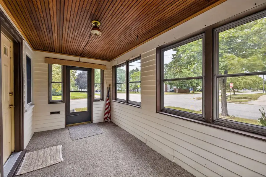 2202 Winnebago STREET, La Crosse, WI 54601 - #3