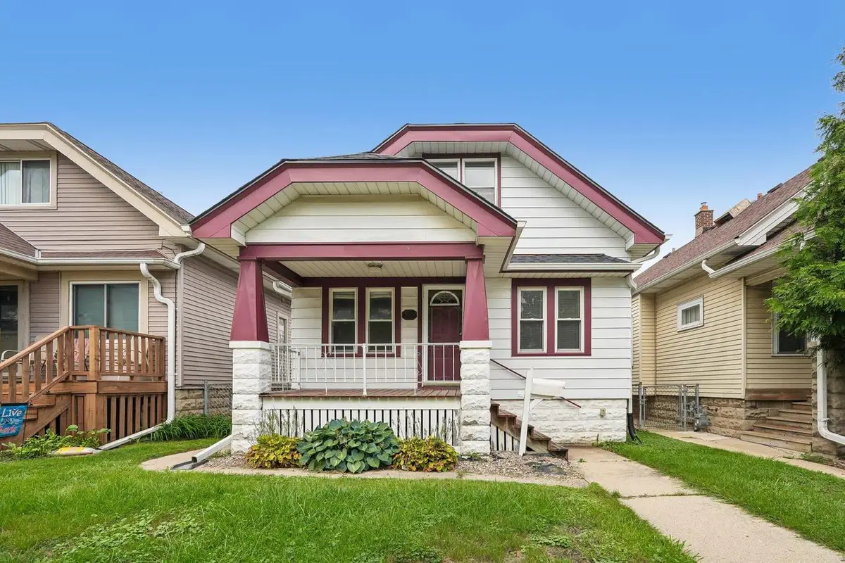 2113 S 59th STREET, West Allis, WI 53219 - #1