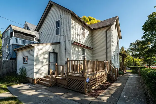 201 N 36th STREET, Milwaukee, WI 53208