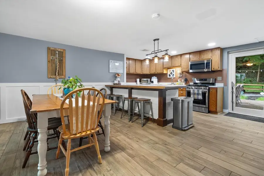 915 Bayview AVENUE, Twin Lakes, WI 53181 - #2