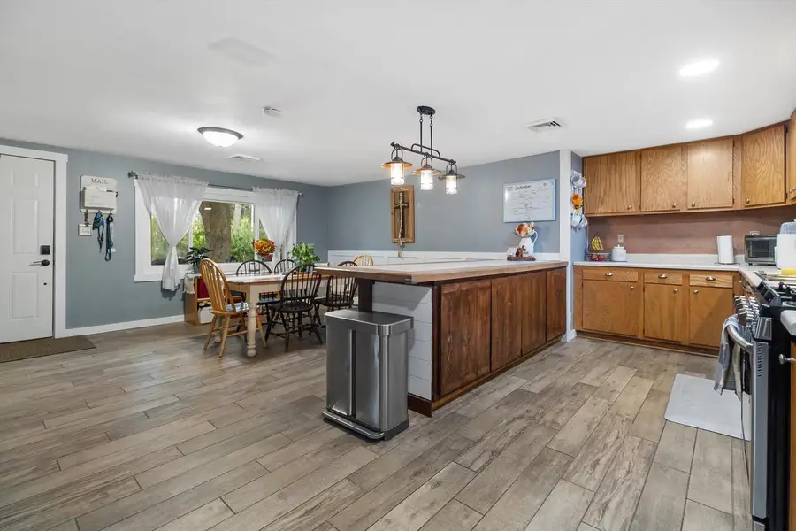 915 Bayview AVENUE, Twin Lakes, WI 53181 - #3