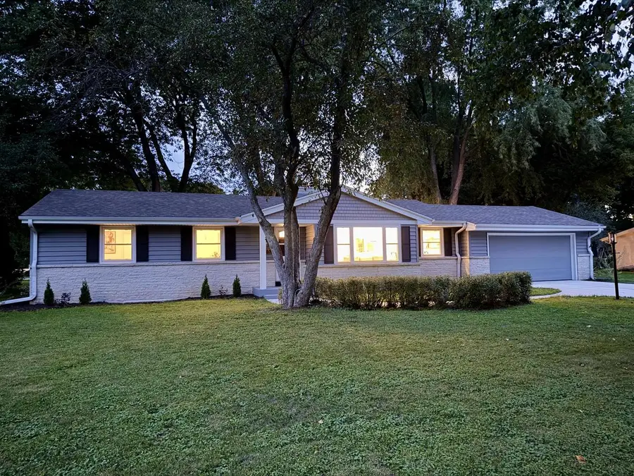 5565 S Monaco PLACE, Hales Corners, WI 53130 - #3