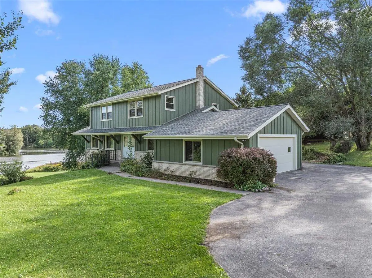 N5454 Crystal Springs DRIVE, Fredonia, WI 53021 - #1
