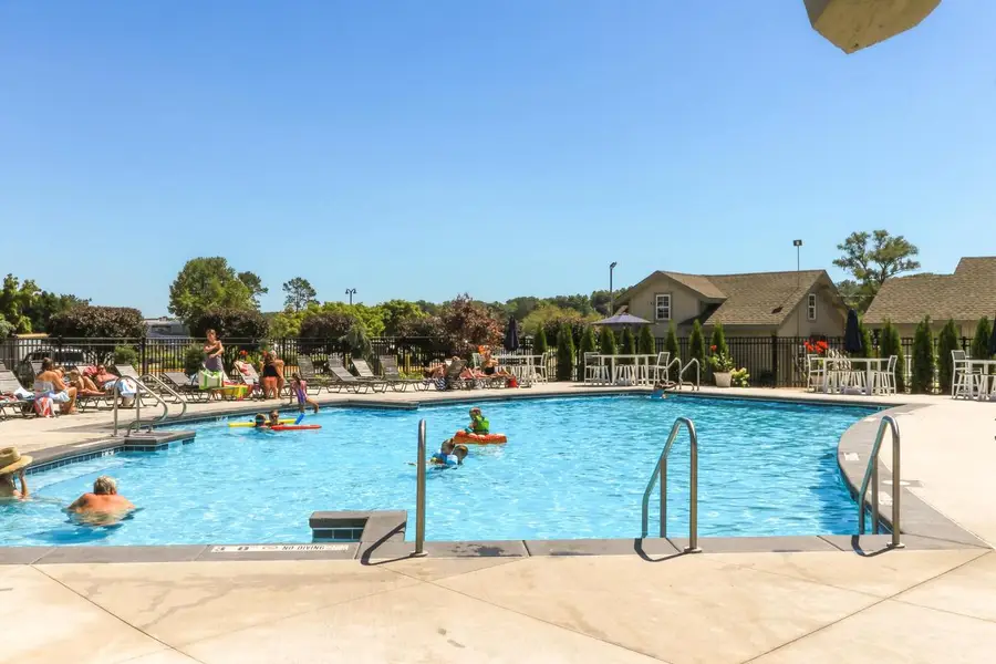 271 Fontana BOULEVARD #921, Fontana, WI 53125 - #3