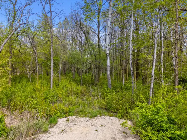 Lt0 COUNTY ROAD B, Belgium, WI 53004