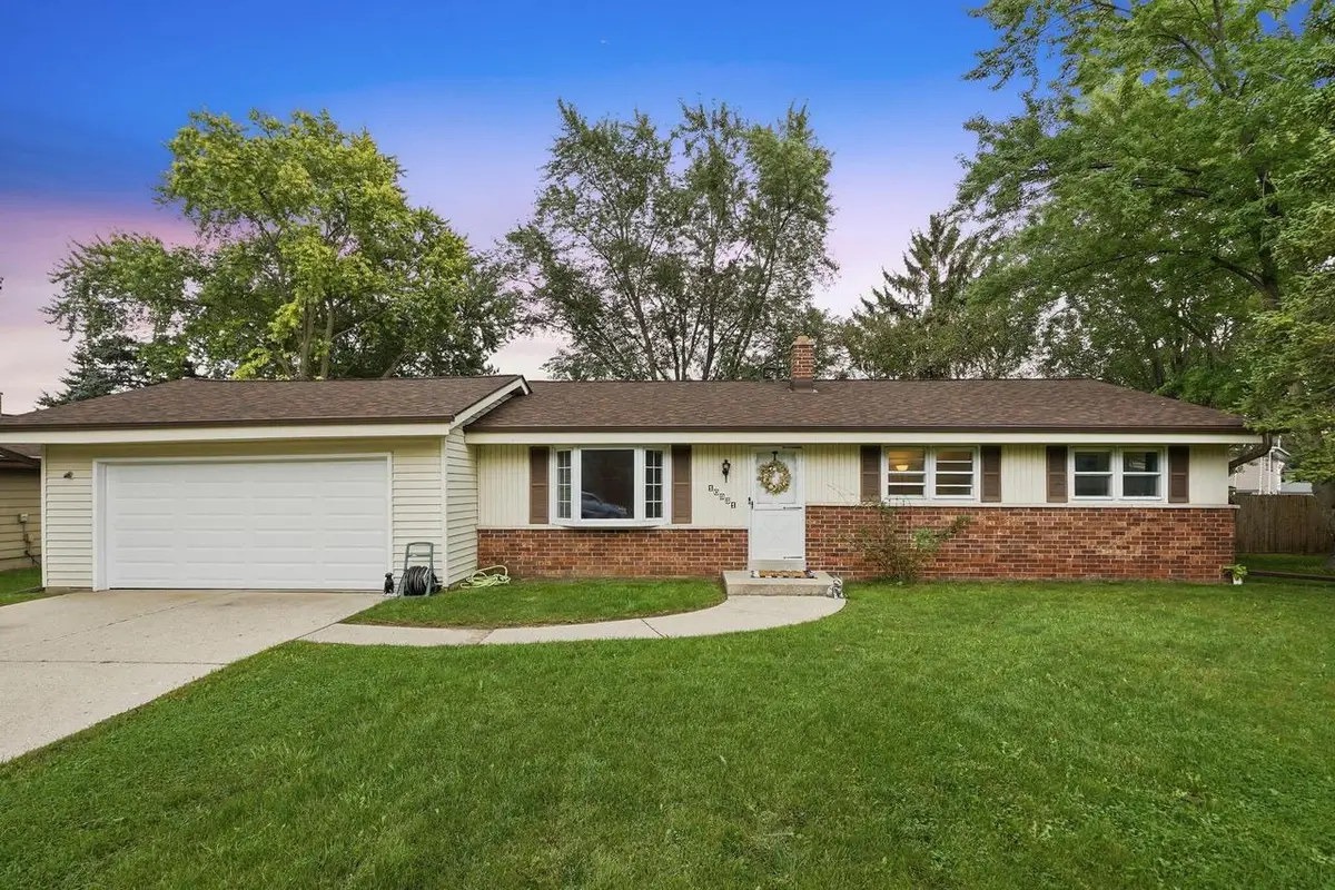 10931 W Kaul AVENUE, Milwaukee, WI 53225 - #1
