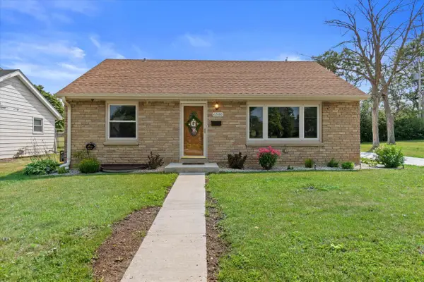 6500 N 91st STREET, Milwaukee, WI 53224