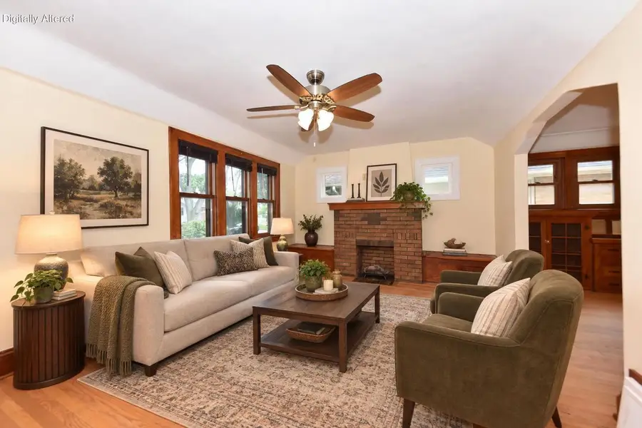 2625 N 69th STREET #2625A, Wauwatosa, WI 53213 - #3