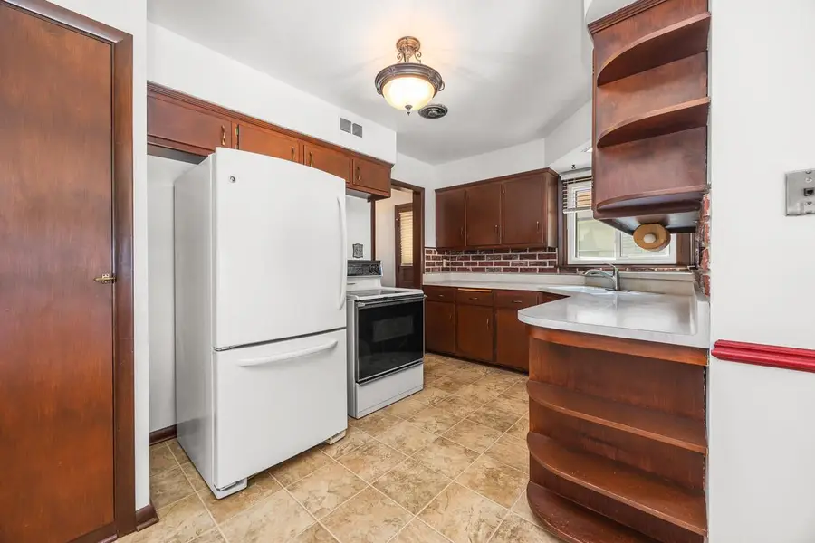 3940 N 80th STREET, Milwaukee, WI 53222 - #2