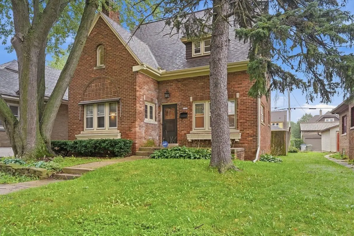 4169 N 14th STREET, Milwaukee, WI 53209 - #1