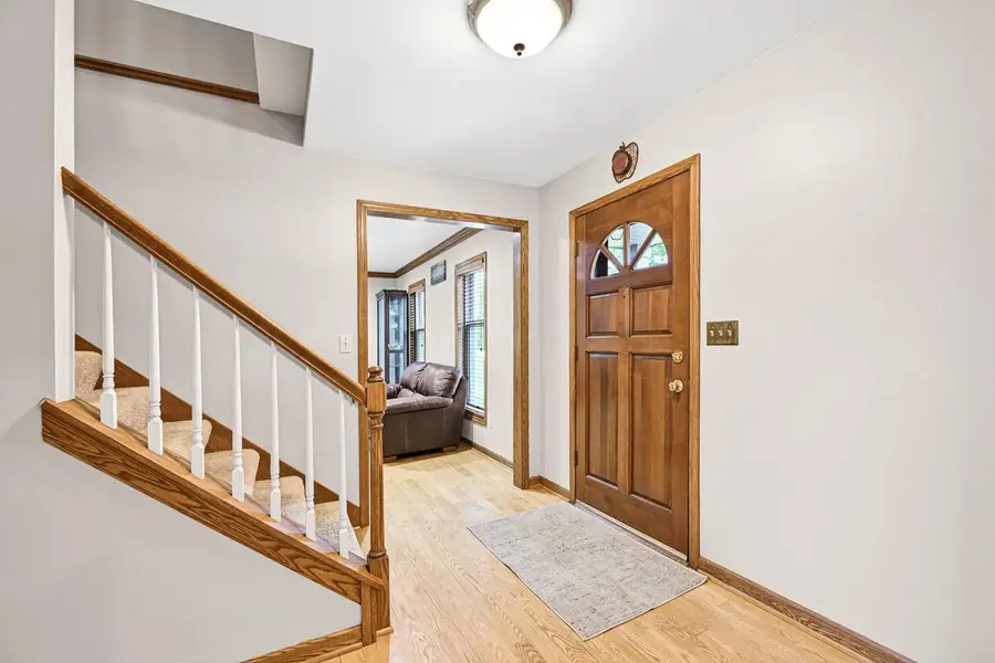 3665 Westwood DRIVE, Brookfield, WI 53005 - #3