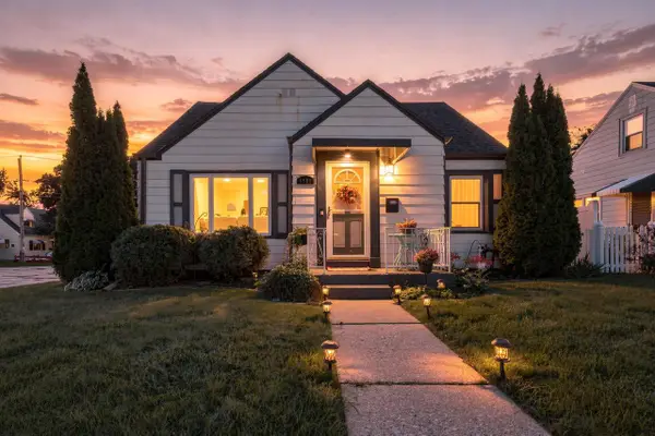 6501 W Arthur AVENUE, Milwaukee, WI 53219