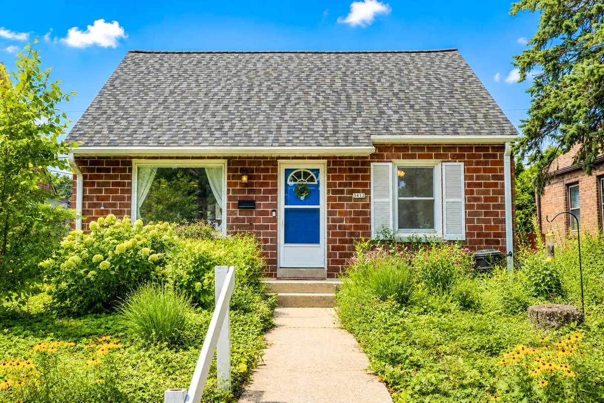 3412 E Allerton AVENUE, Cudahy, WI 53110 - #1