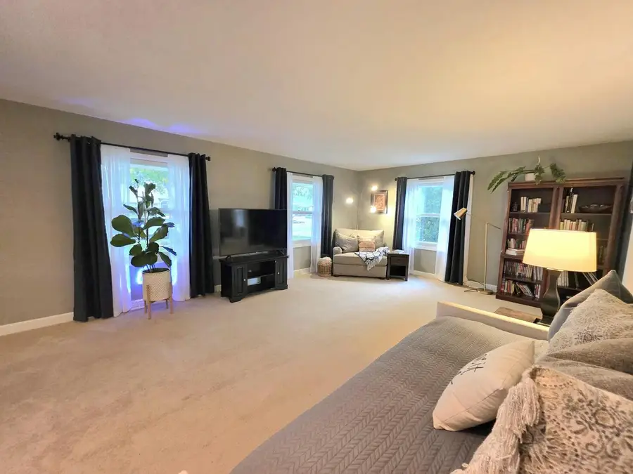 566 Riford ROAD, Neenah, WI 54956 - #3