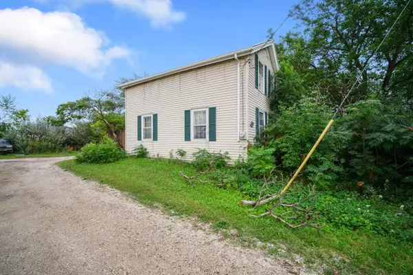 8738 W Fond Du Lac AVENUE, Milwaukee, WI 53225