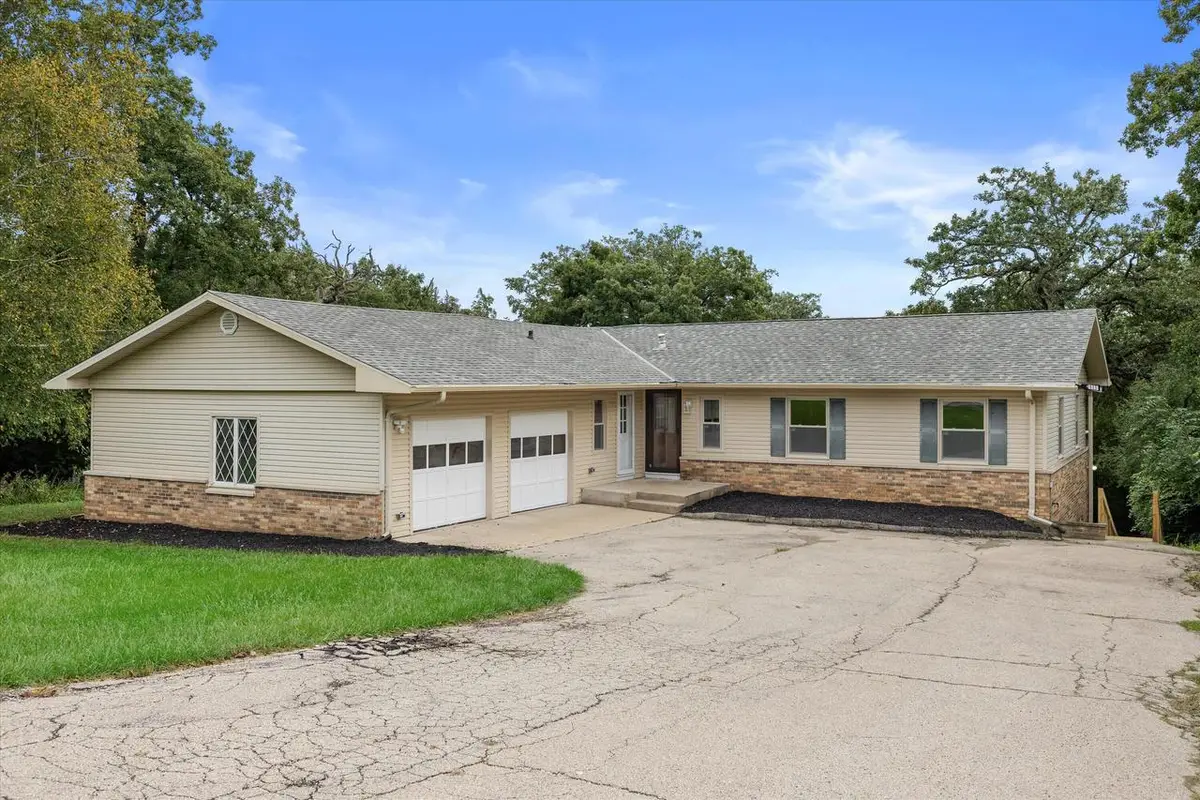 6511 203rd AVENUE, Bristol, WI 53104 - #1