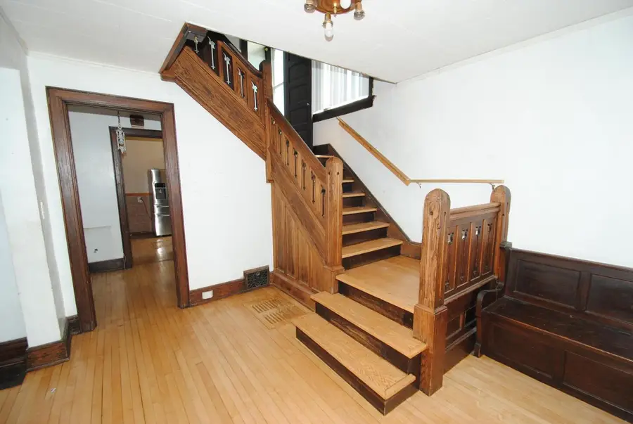 2050 N Holton STREET, Milwaukee, WI 53212 - #3