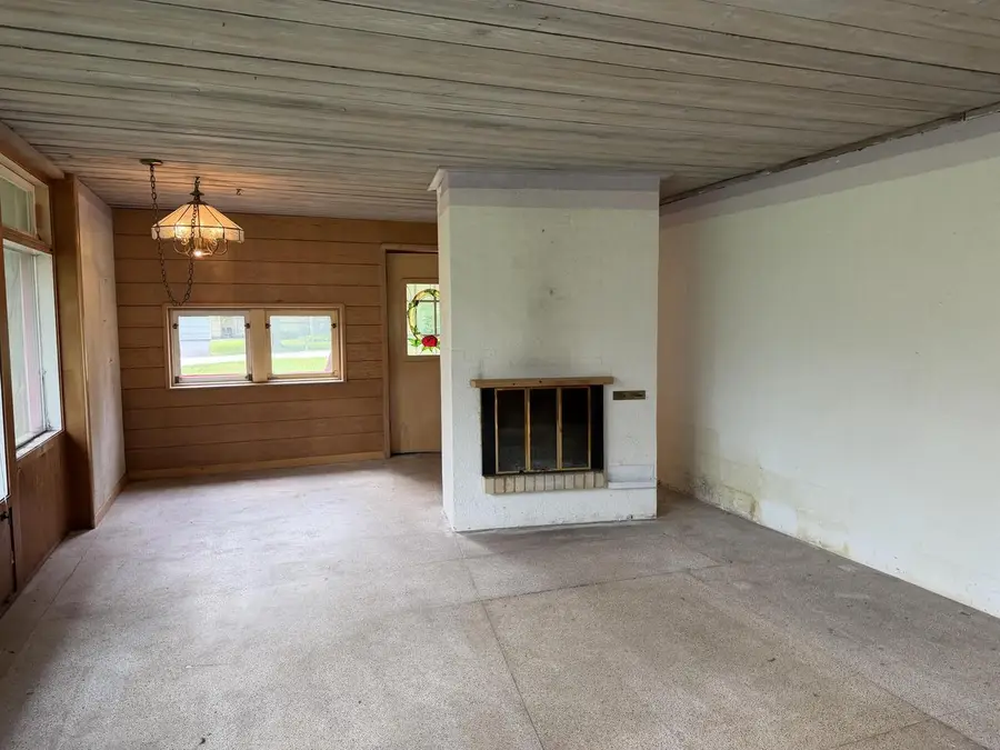 8334 N Poplar DRIVE, Fox Point, WI 53217 - #2