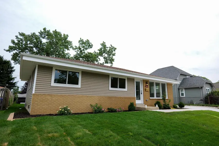 4621 39th AVENUE, Kenosha, WI 53144 - #2