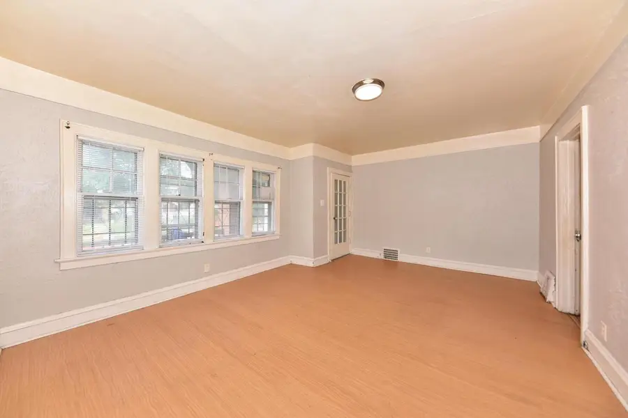 2702 N 49th STREET #2704, Milwaukee, WI 53210 - #3