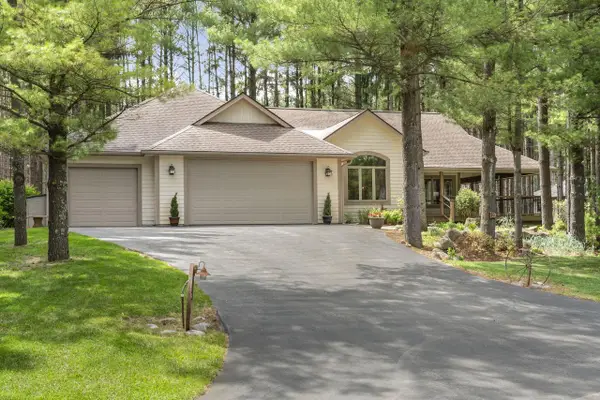 7855 Indian Lore ROAD #20, West Bend, WI 53090