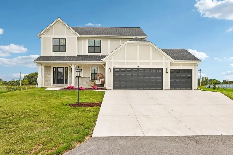 614 Twin Creeks DRIVE, Dousman, WI 53118 - #2