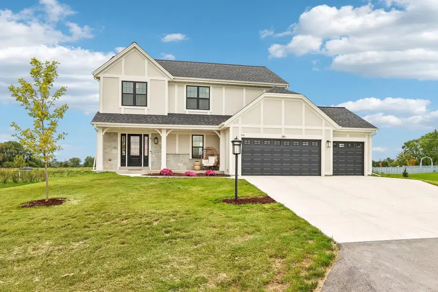 614 Twin Creeks DRIVE, Dousman, WI 53118 - #3