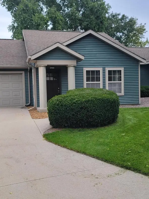 2422 Carmen AVENUE, Sheboygan, WI 53081