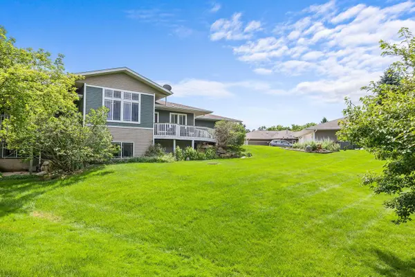 N2067 County Road F, La Crosse, WI 54601