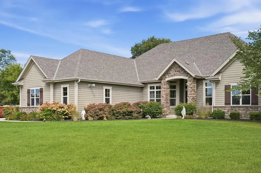 3824 Wood COURT, Richfield, WI 53033 - #2