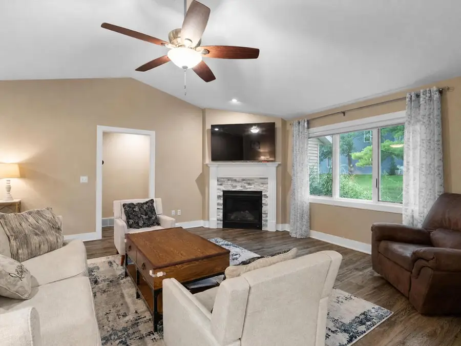 4035 Spring COURT #1, Sheboygan, WI 53083 - #3
