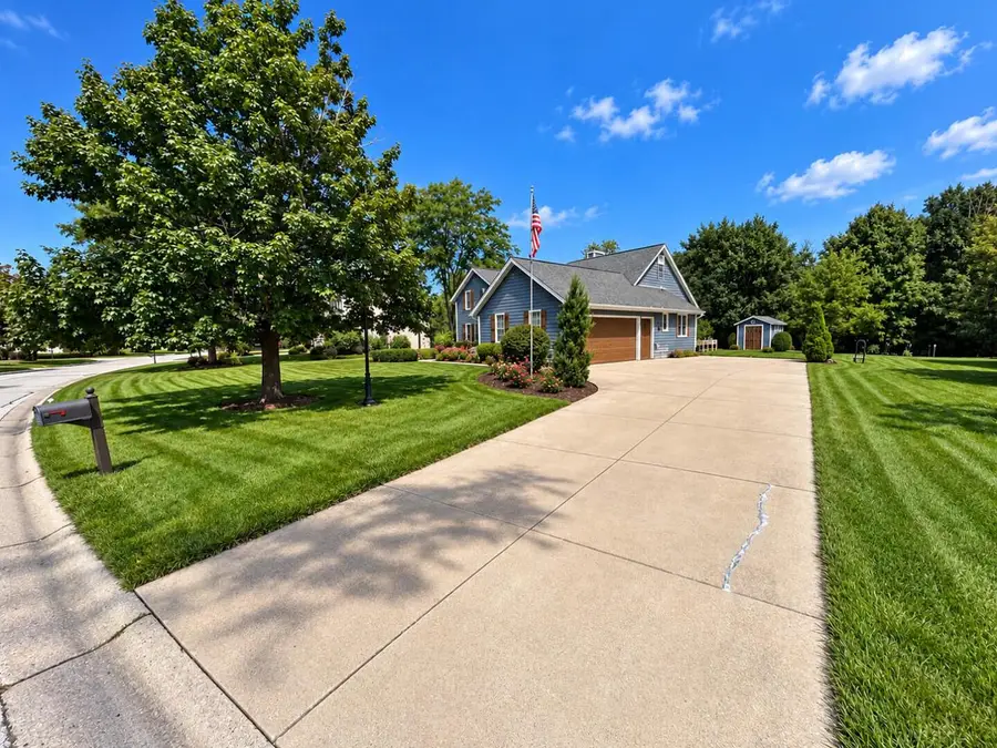 W196S8450 Plum Creek BOULEVARD, Muskego, WI 53150 - #3