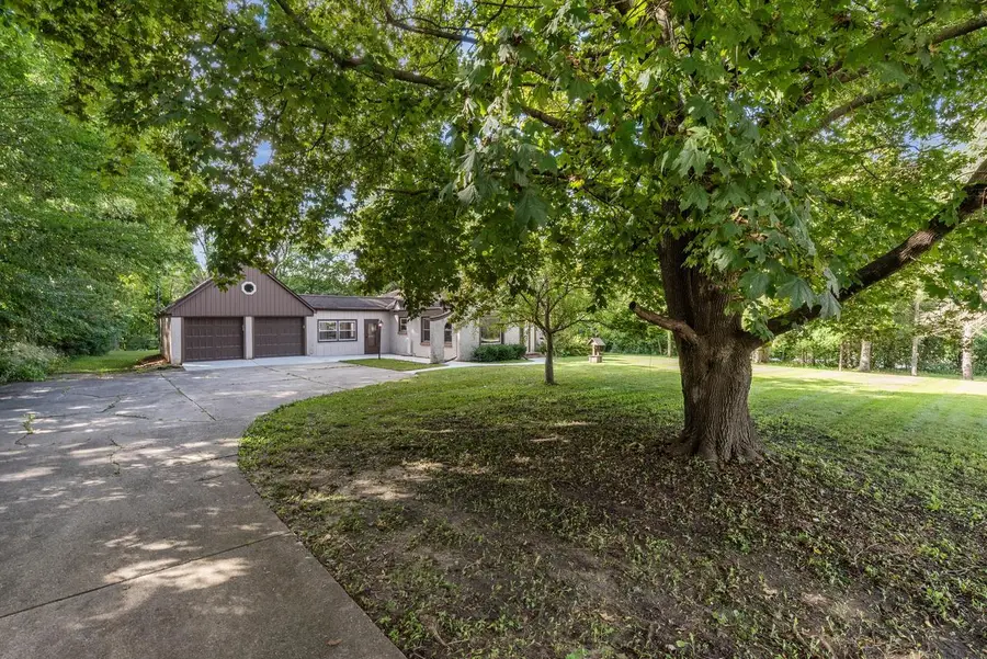 2357 State Highway 33, West Bend, WI 53095 - #2