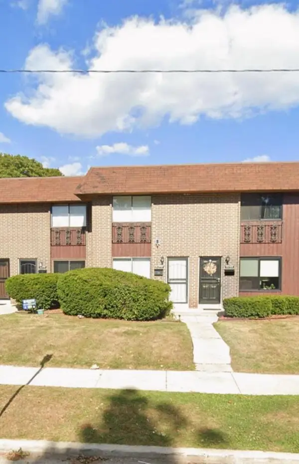 6248 W Port AVENUE, Milwaukee, WI 53223