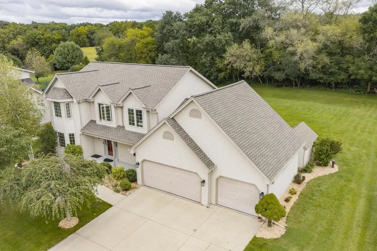 843 Prairie View DRIVE, Burlington, WI 53105 - #1