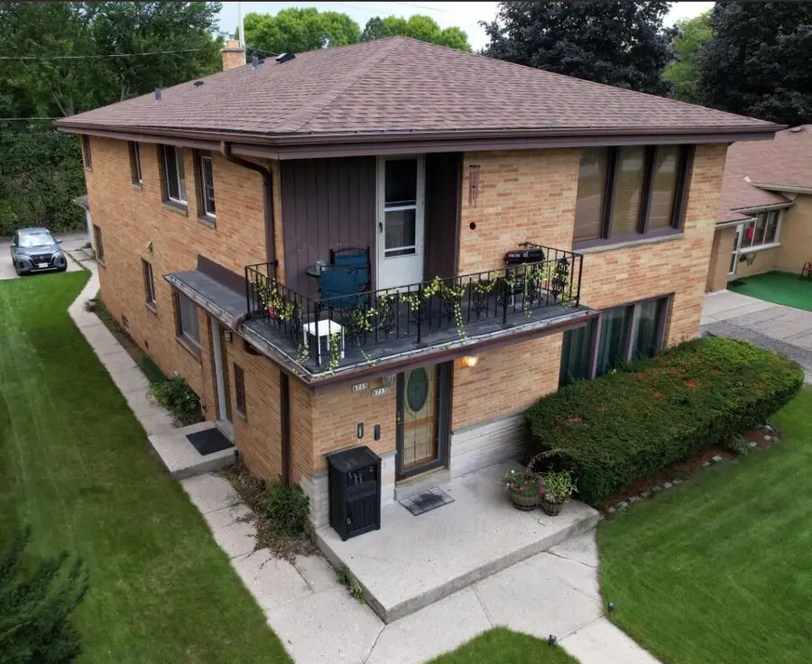 8713 W Appleton AVENUE #8715, Milwaukee, WI 53225 - #2