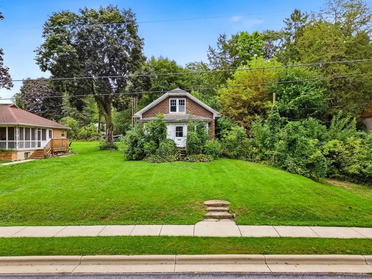 524 Griffith Street, Lake Mills, WI 53551 - #1