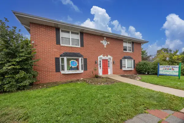 6001 W North AVENUE #6005, Wauwatosa, WI 53213