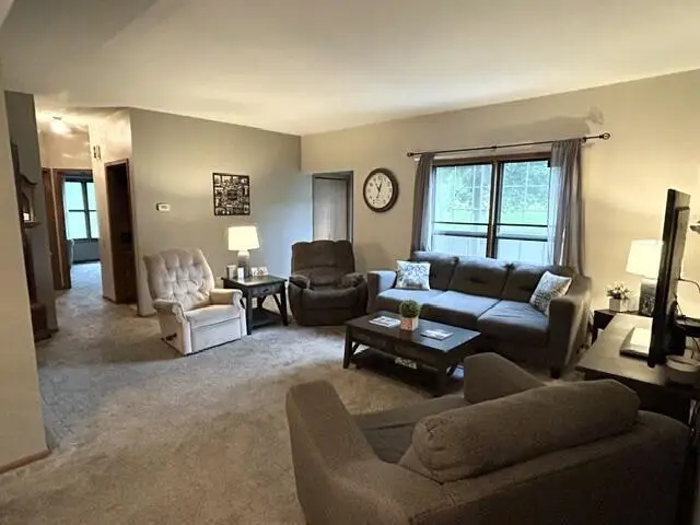 8123 S Legend DRIVE #G, Franklin, WI 53132 - #2