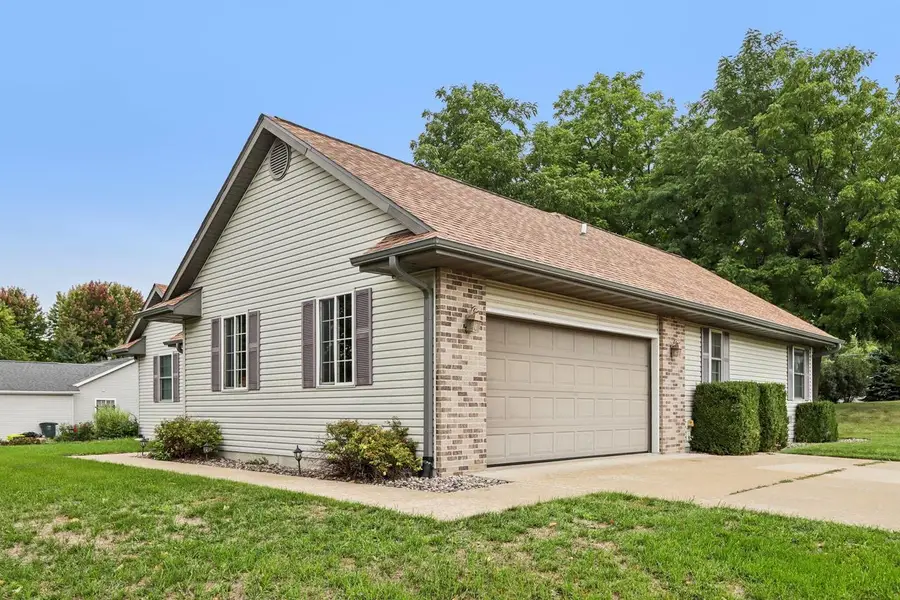 1110 Gruennert COURT, Jefferson, WI 53549 - #3