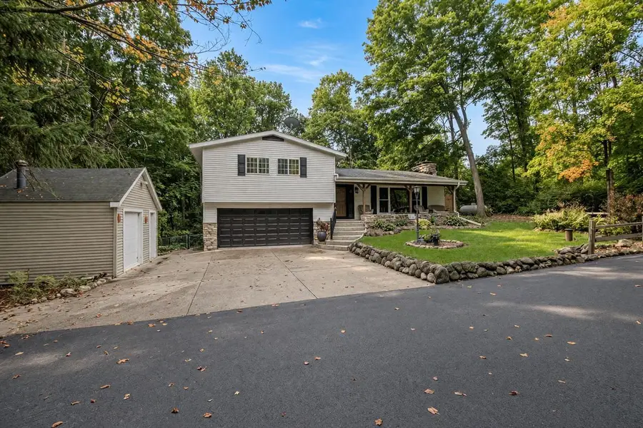 W6569 County Rd F, Cascade, WI 53011 - #3