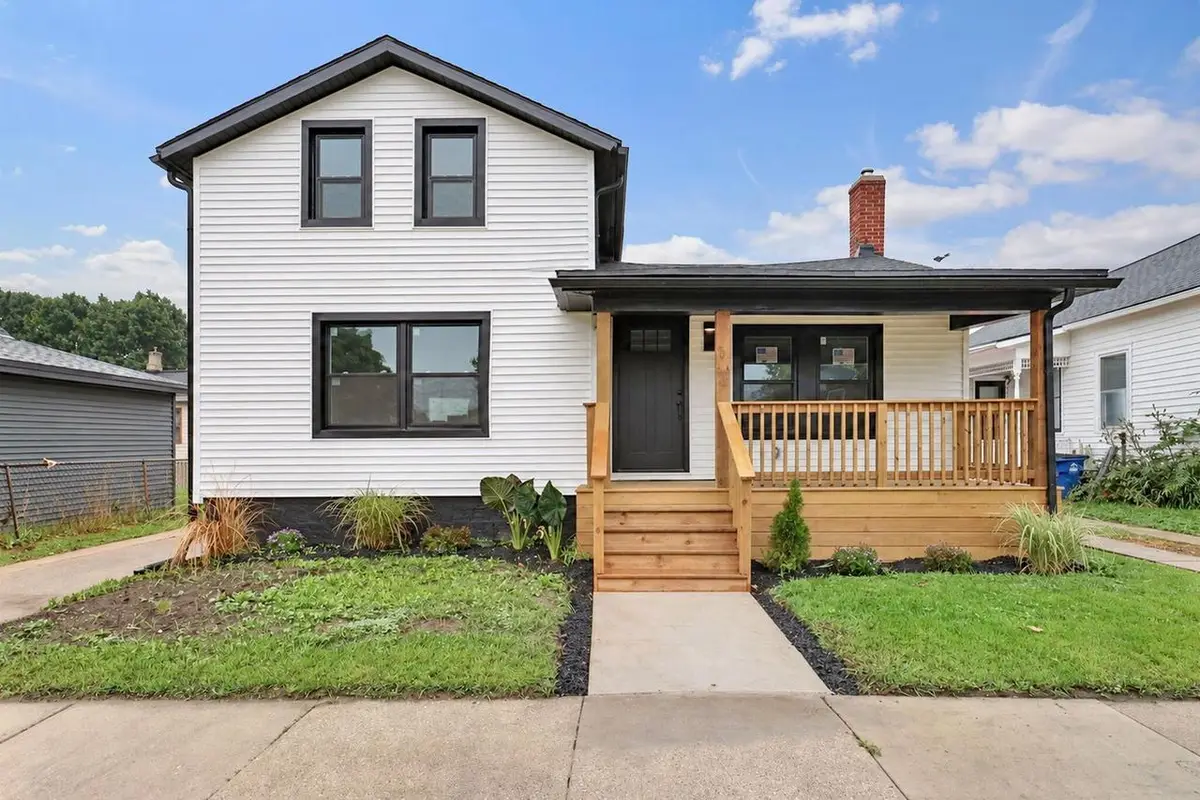 1236 Grand AVENUE, Racine, WI 53403 - #1