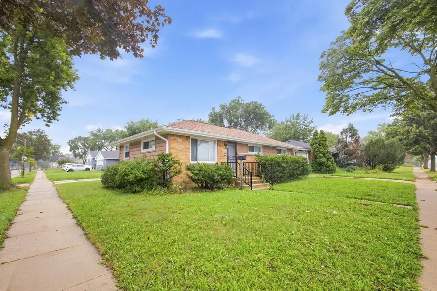 10325 W Silver Spring DRIVE, Milwaukee, WI 53223 - #2