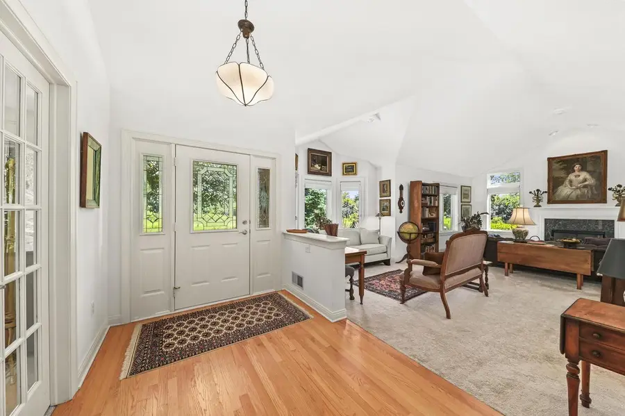 10820 N Essex DRIVE, Mequon, WI 53092 - #2