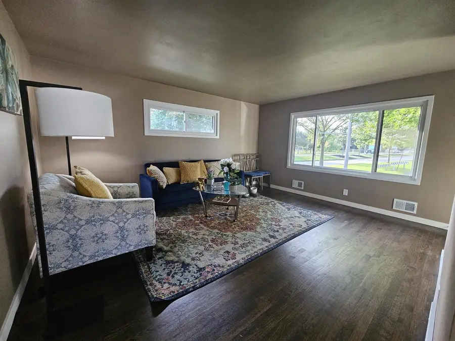 3315 Conrad DRIVE, Racine, WI 53404 - #3