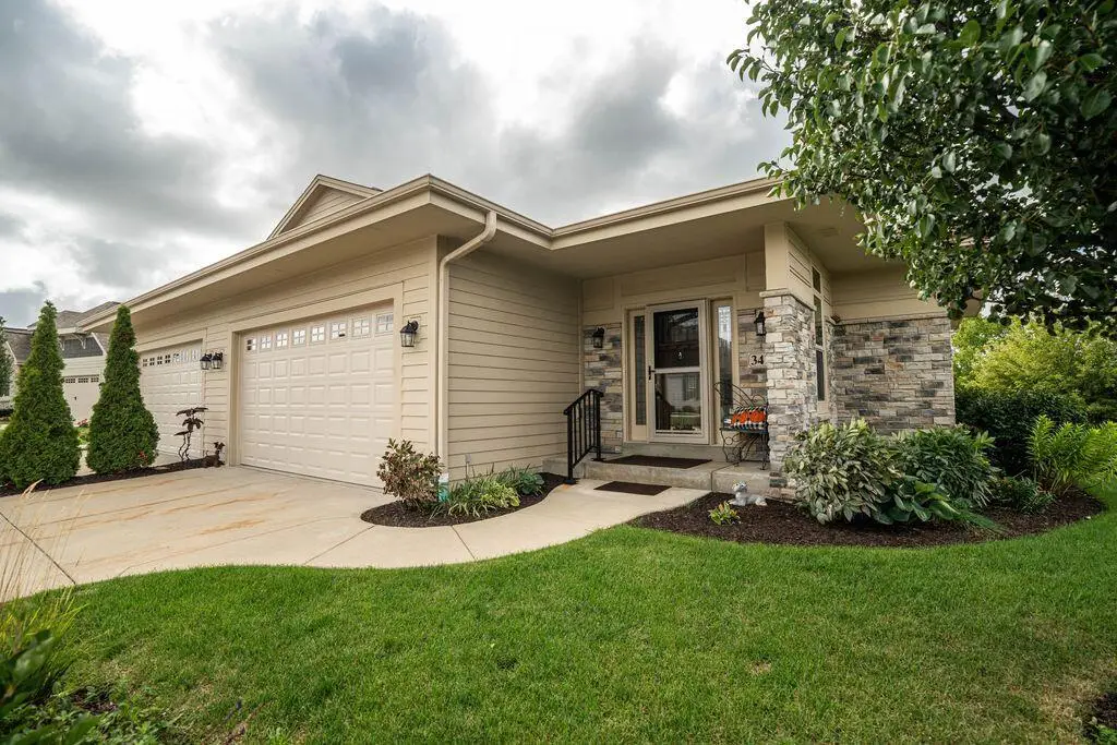 3417 Walnut TRAIL, Waukesha, WI 53188 - #1