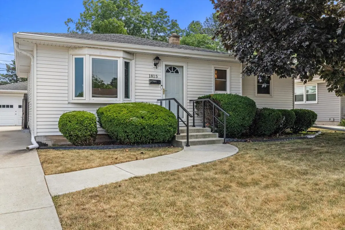1815 Jupiter AVENUE, Racine, WI 53404 - #1