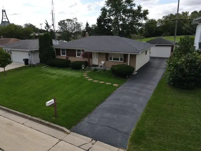 4913 Westway AVENUE, Racine, WI 53406 - #2
